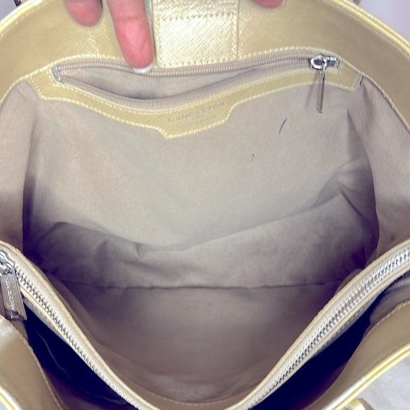 LANCASTER gold staffing leather Intemporal Large shoulder tote. - Picture 12 of 15